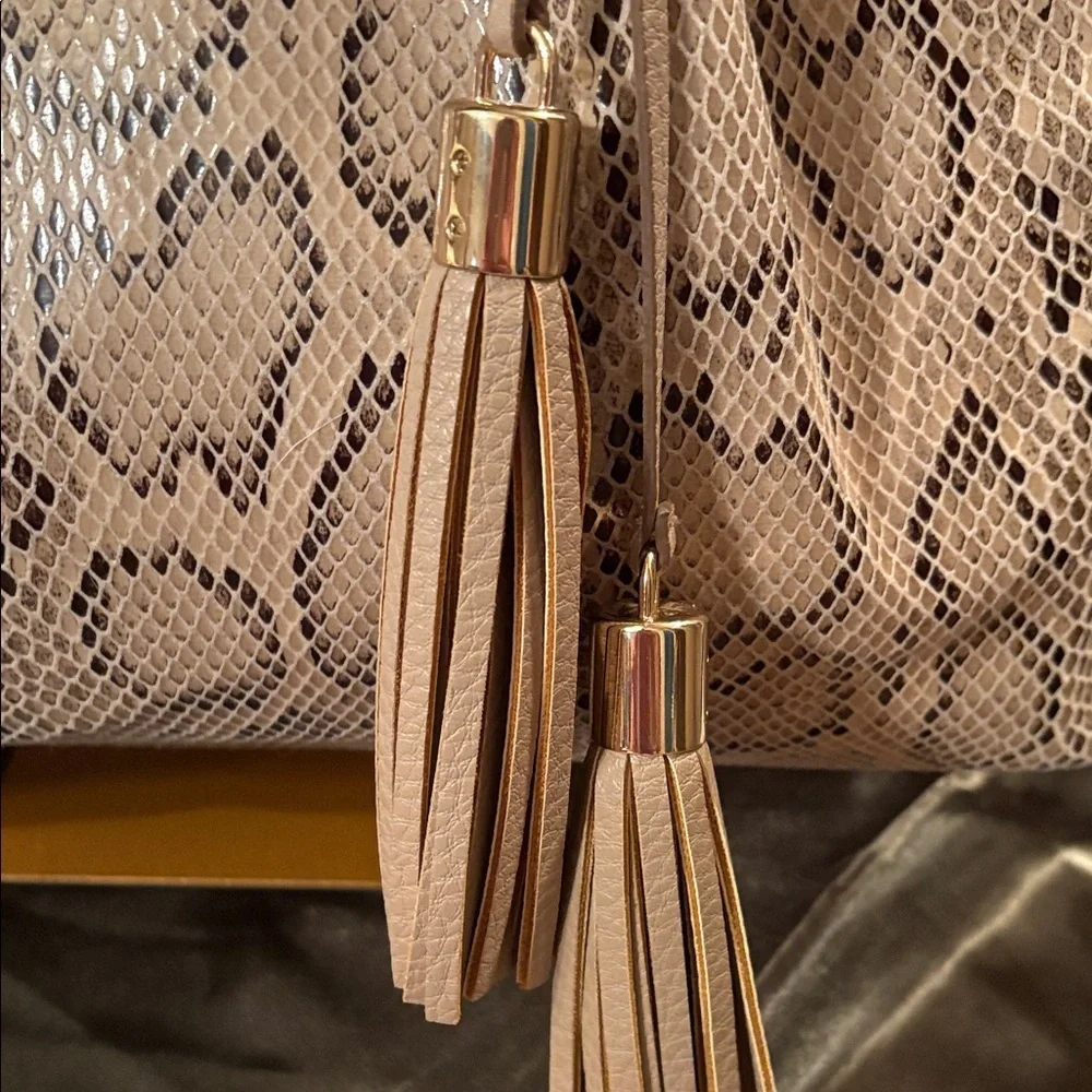 Anne Klein chic tote